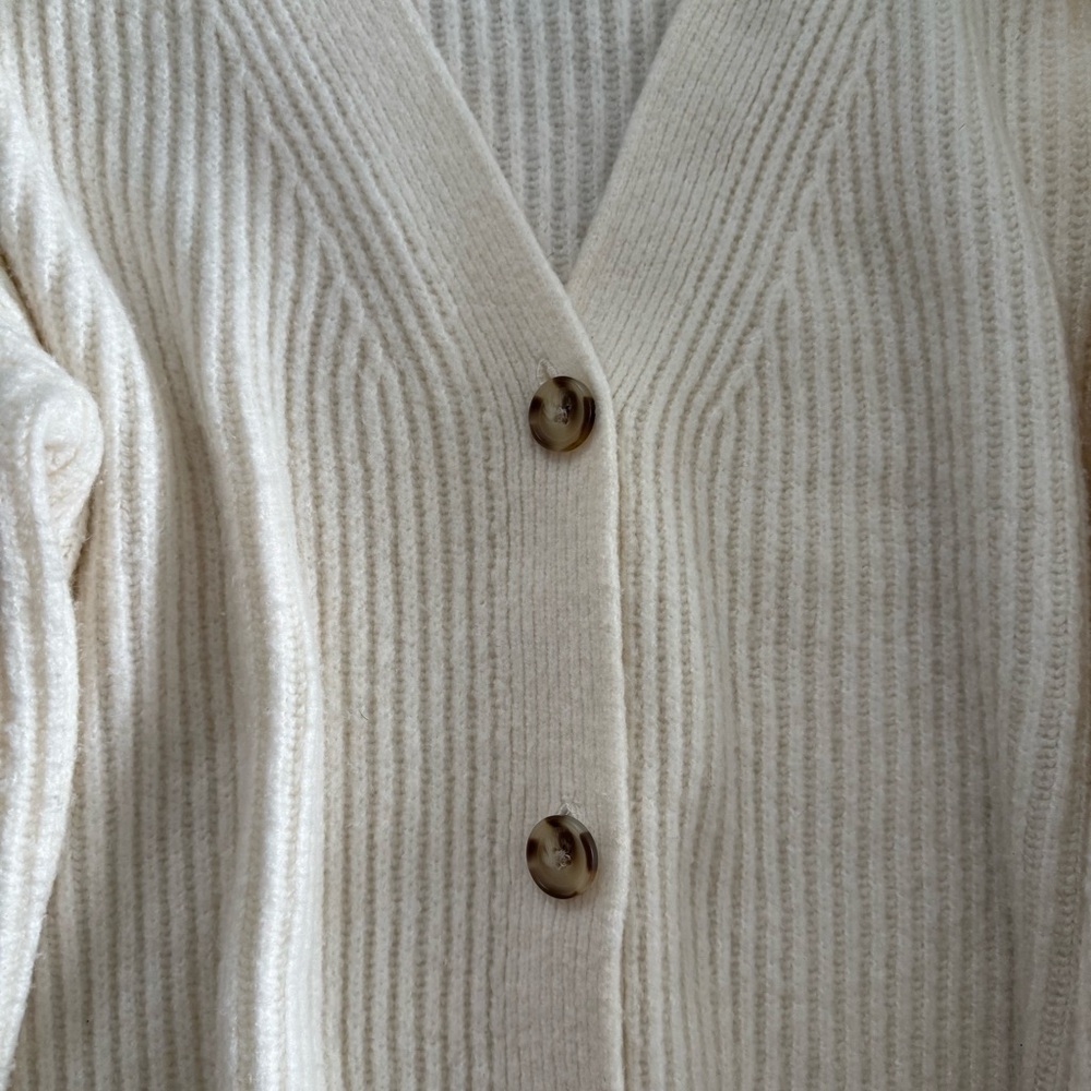 Abercrombie & Fitch Cream Ribbed Button-Front Cardigan - Picture 3 of 3